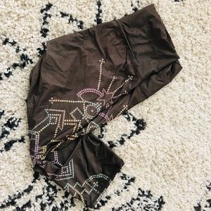 teeki Pants - Teeki Seven Crowns Capris teeki Pants - Teeki Seven Crowns Capris